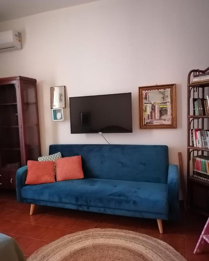 Camera Vicino L'Aeroporto Di Palermo Carini Buitenkant foto